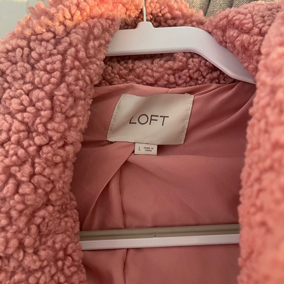 πPink fluffy / teddy pea coat π - Picture 2 of 3